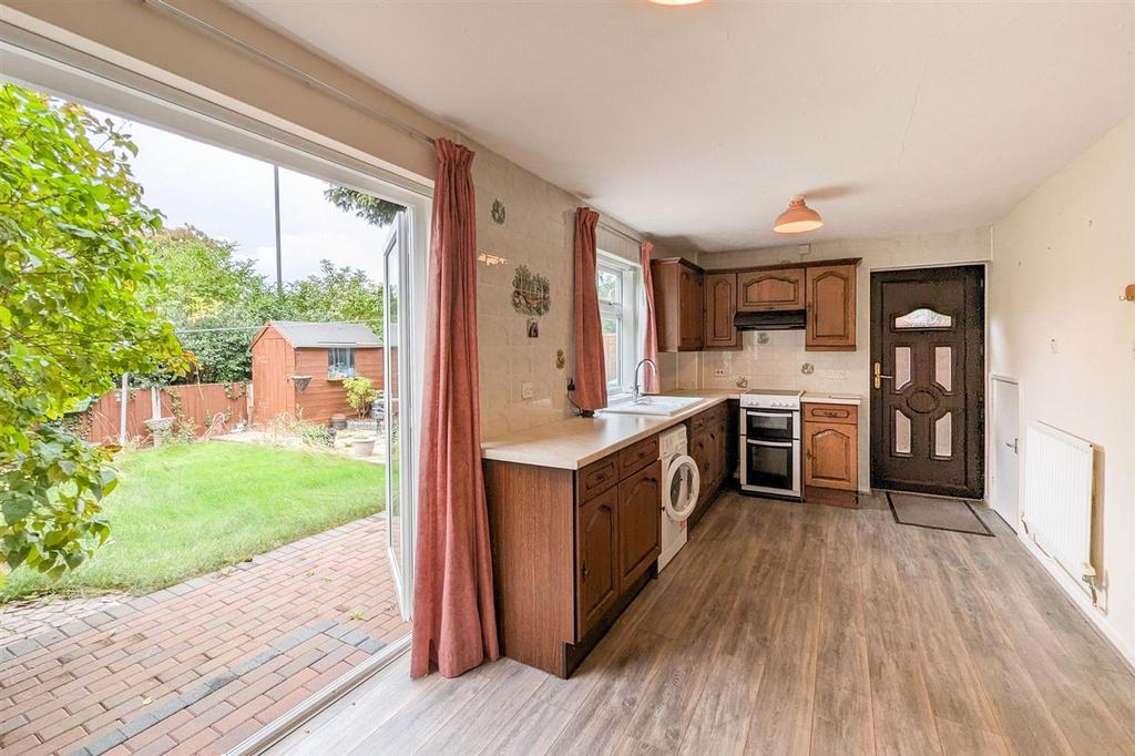 Dining kitchen