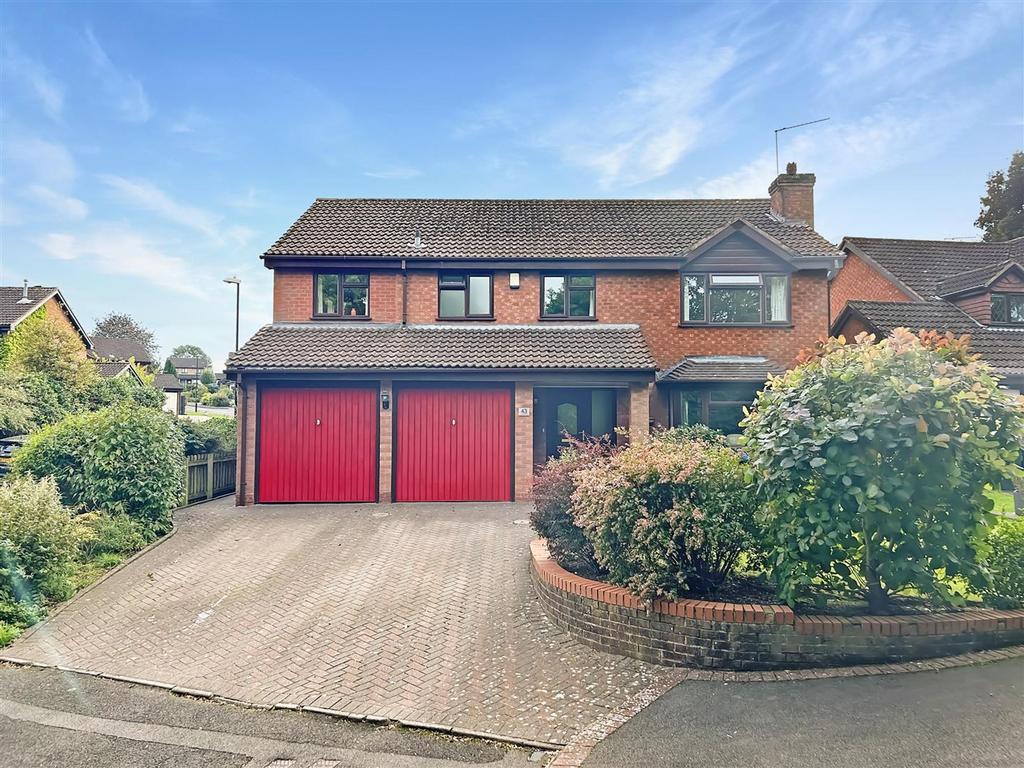 Juniper Drive, Allesley Green, CV5 5 bed detached house for sale £540,000