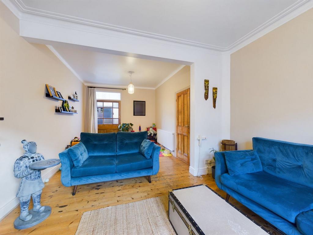 Ethel Street, Abington, Northampton NN1 5ER 3 bed terraced house for