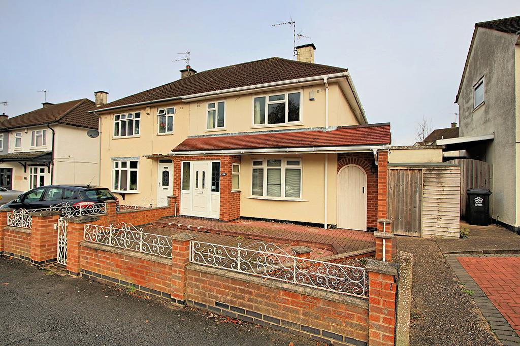 New Romney Crescent, Netherhall, Leicester LE5 3 bed semidetached