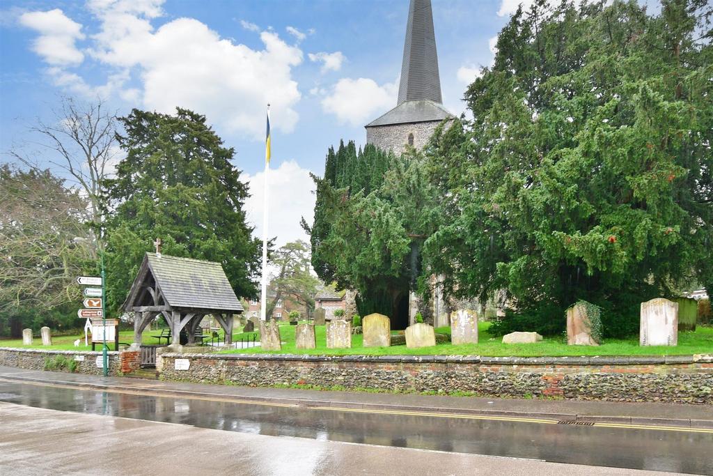 Station Road, Eynsford, Dartford, Kent 3 bed detached house for sale