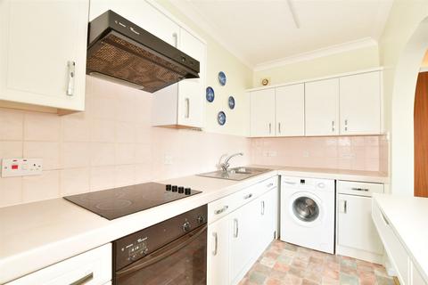 2 bedroom flat for sale, Station Road, Dorking, Surrey