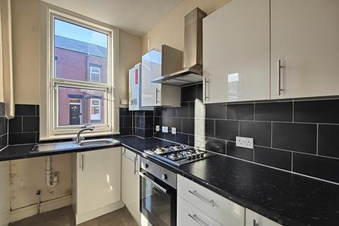 1 bedroom terraced house to rent, Cleveleys Mount, Leeds, West Yorkshire, LS11