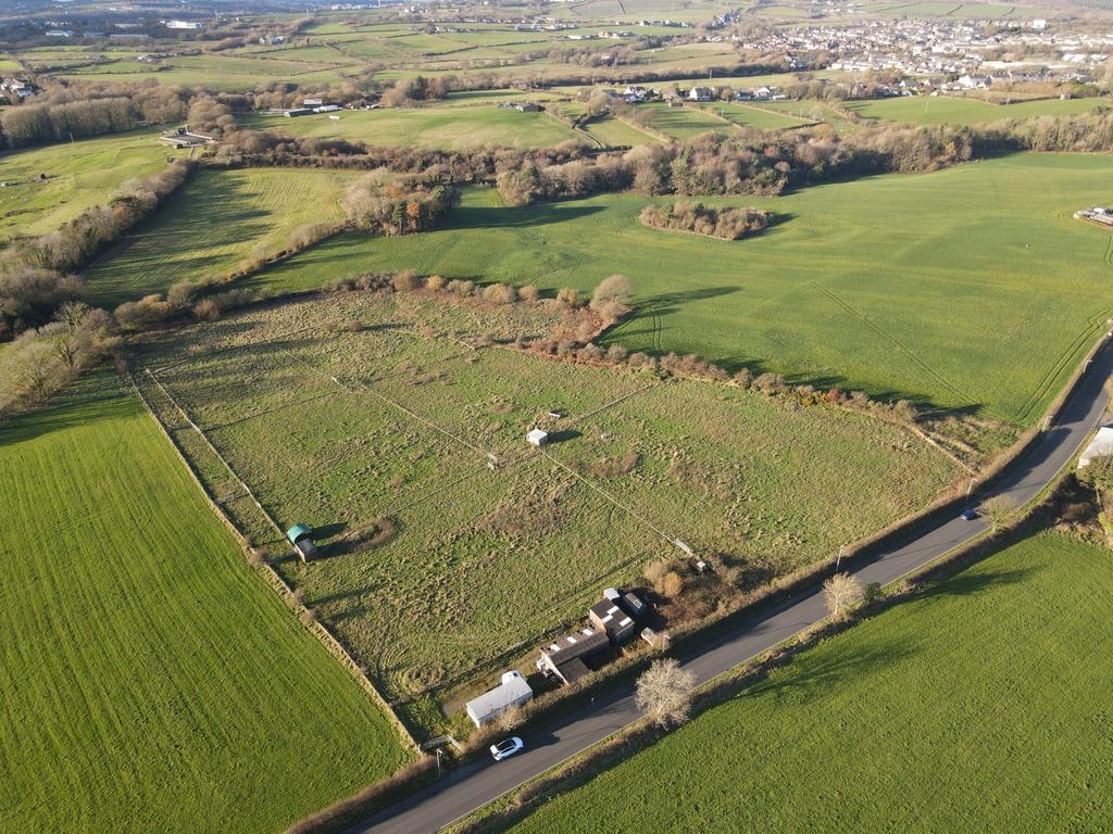 7.5 acres of Agricultural or Amenity Land for Sal