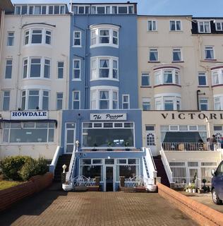 Guest house for sale, North Marine Road, Scarborough, YO12