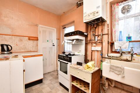 80 Beverley Road, Whyteleafe, CR3 0DX