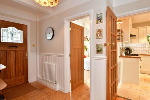 3 bedroom chalet for sale, The Deeside, Brighton, East Sussex
