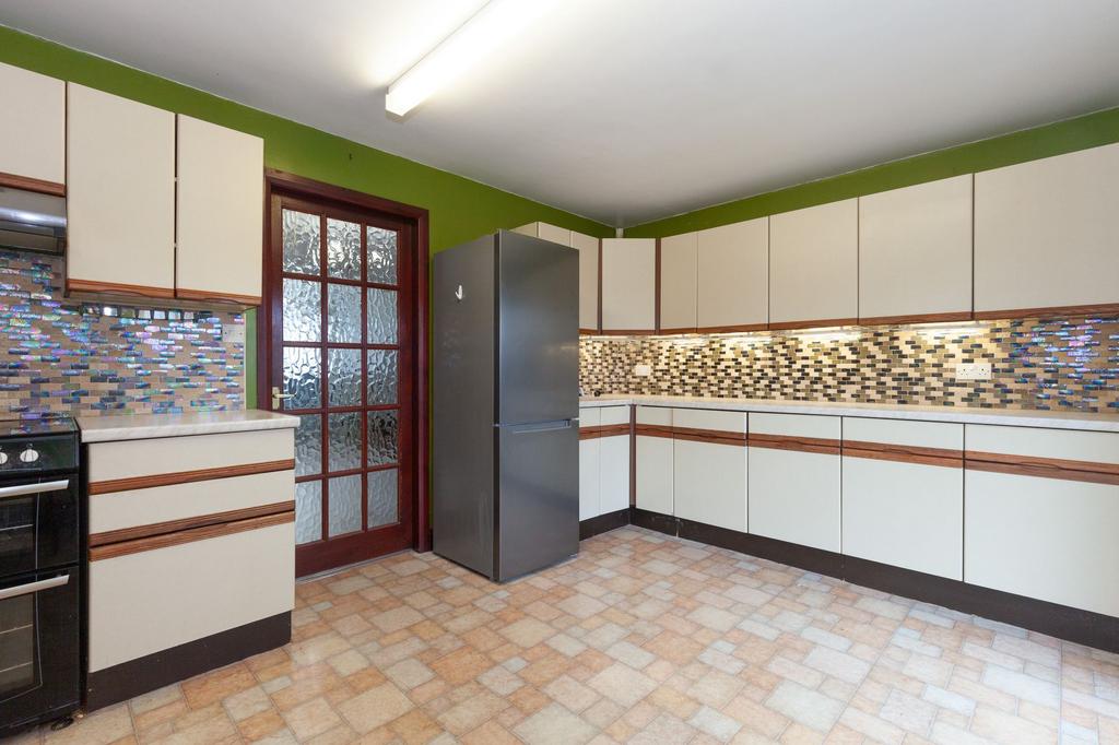 Bodley Road, Littlemore, OX4 3 bed semidetached house for sale £400,000