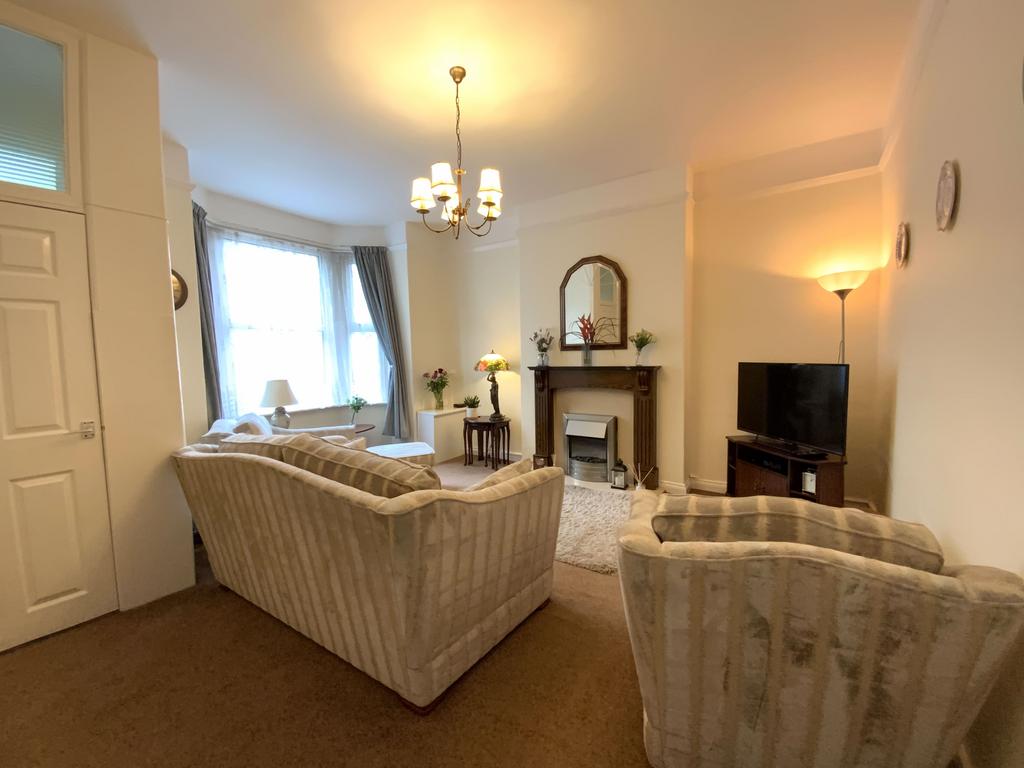 Peel Street, Hyde 2 bed terraced house for sale £190,000