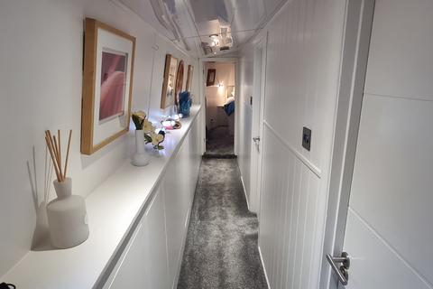 2 bedroom houseboat for sale, Bray SL6