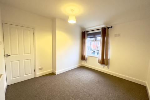 3 bedroom terraced house to rent, Dyer Street, Kirkham, Lancashire, PR4