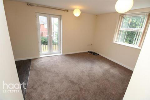 2 bedroom flat for sale, Malsbury Avenue, Leicester