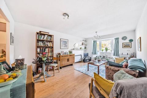 1 bedroom flat for sale, Wetherill Road, Muswell Hill, London, N10