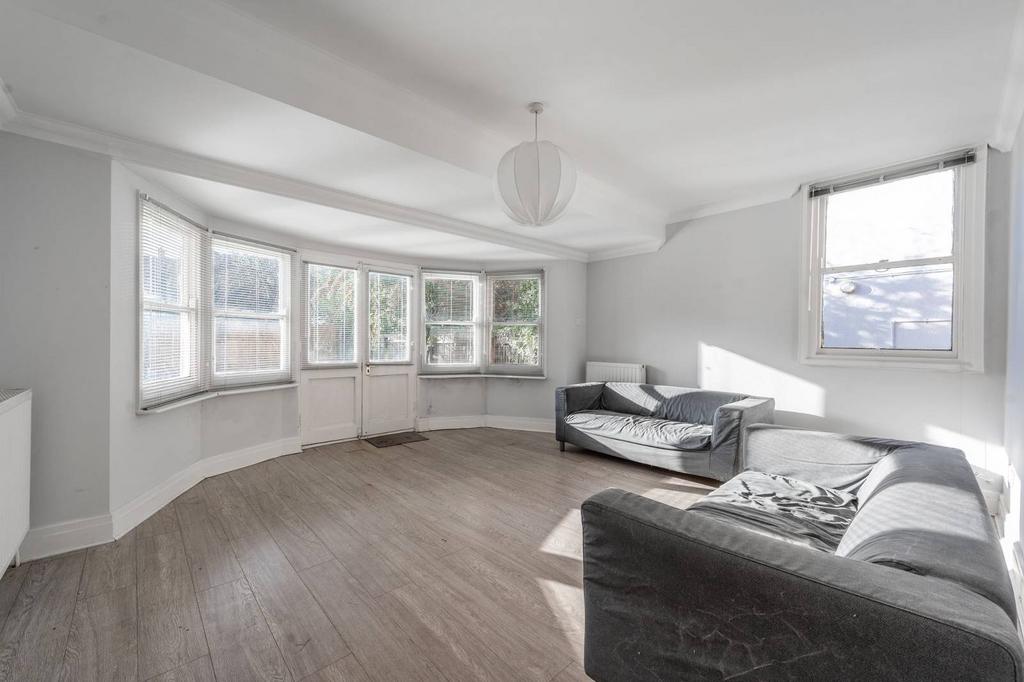 Teignmouth Road, Mapesbury Estate, London, NW2 3 bed semidetached