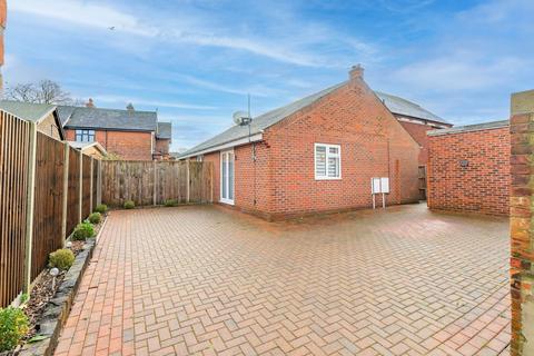 2 bedroom detached bungalow for sale, Burnt Lane, Gorleston, NR31