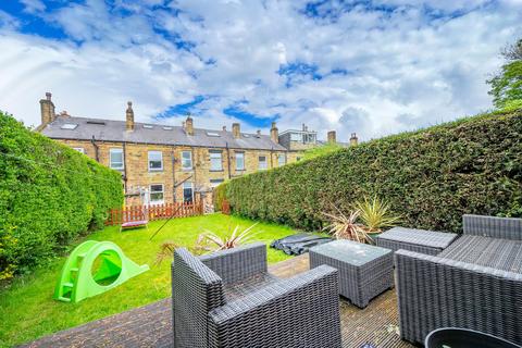 3 bedroom terraced house to rent, Pawson Street, Morley, LS27