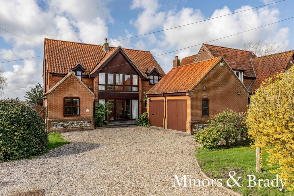 Mill Road, Stokesby, NR29 5 bed detached house for sale £625,000