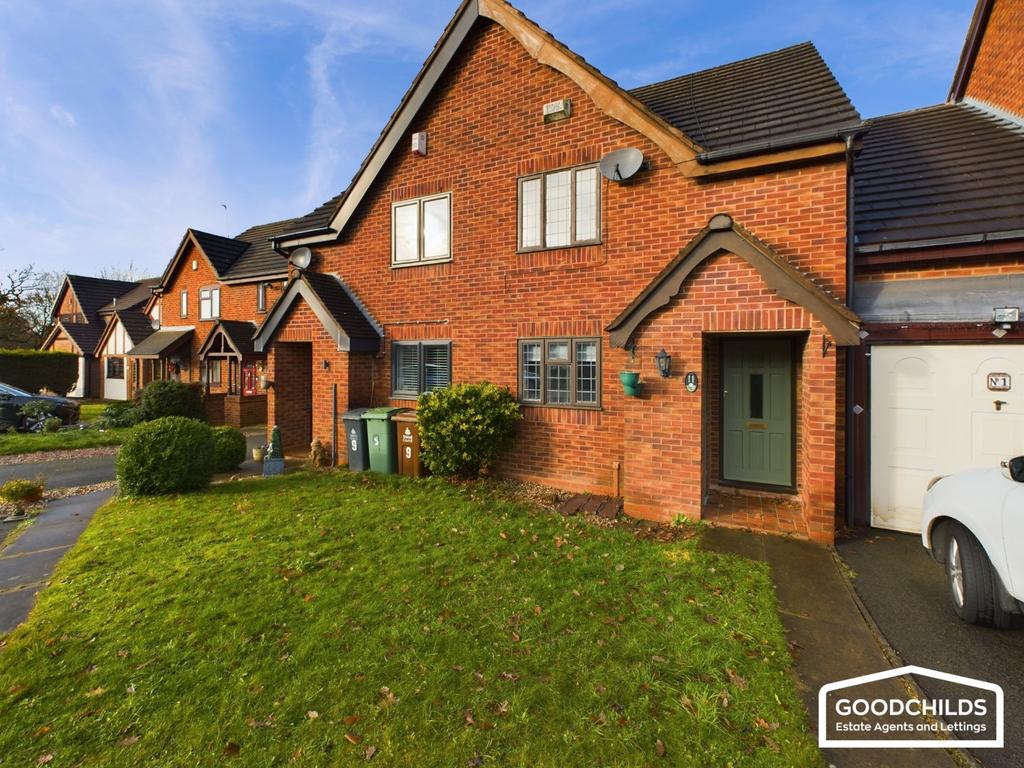 Enville Close, Turnberry, Bloxwich, WS3 2 bed semidetached house for