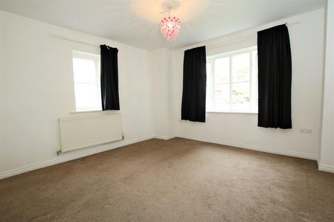 1 bedroom flat to rent, Winton Close, Winchester