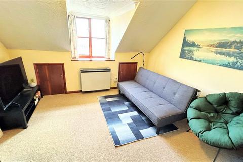 2 bedroom flat for sale - Church Street, Dorchester, DT1 1JR