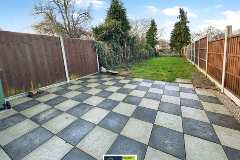 3 bedroom terraced house to rent, Belton Road, Braunstone, Leicestershire