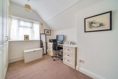 2 bedroom semi-detached house for sale - Glebe House Drive, Hayes