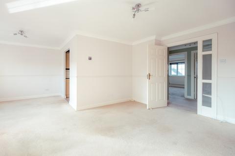 2 bedroom flat for sale, Havana Court, Eastbourne BN23