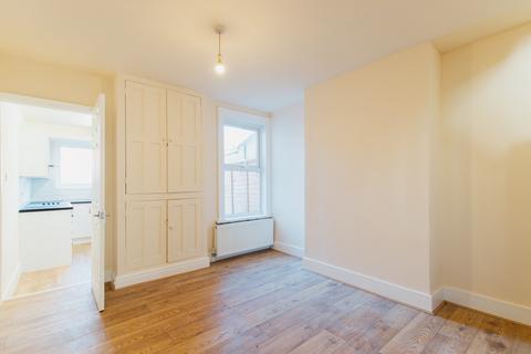 2 bedroom terraced house for sale, Old Grimsbury Road, Banbury, OX16
