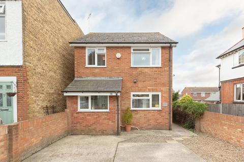 3 bedroom detached house for sale, Park Lane, Birchington, CT7