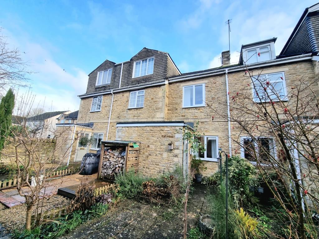 Chipping Norton, Oxfordshire, OX7 3 bed cottage £265,000
