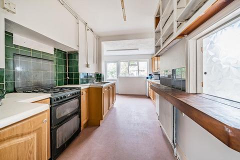99 Silver Lane, West Wickham, BR4 0RX