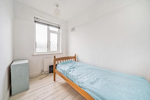 99 Silver Lane, West Wickham, BR4 0RX