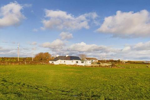 4 bedroom cottage for sale, Pont Hafod, Llanfwrog, Holyhead