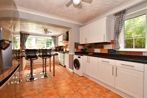 5 bedroom detached house for sale, High Street, Wootton, Isle of Wight