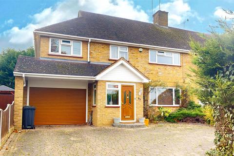 83 Church Road, Basildon, SS16 4AG