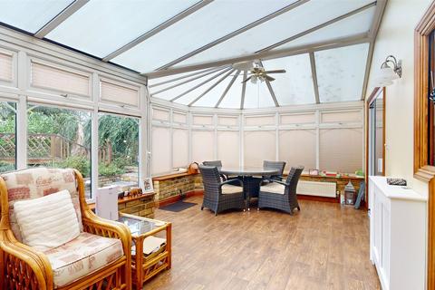 83 Church Road, Basildon, SS16 4AG