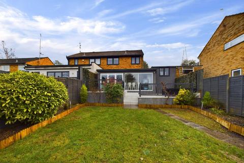 3 bedroom semi-detached house for sale, Arundel Road, High Wycombe HP12