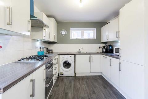 4 bedroom end of terrace house for sale, Woolpack Grange, Milton Keynes MK14