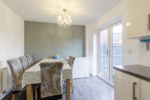 4 bedroom end of terrace house for sale, Woolpack Grange, Milton Keynes MK14