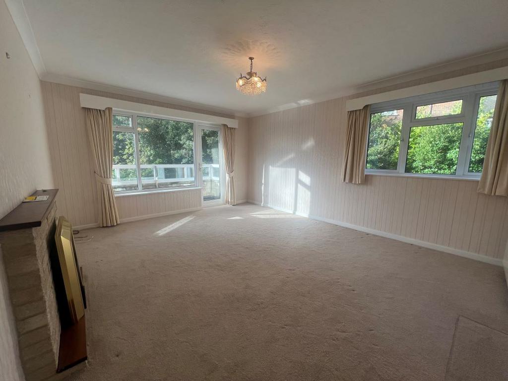 Flat 30 Mildenhall, 27 West Cliff... 2 bed apartment for sale £165,000