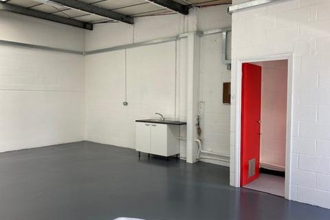 Industrial unit to rent, Rabans Lane Industrial Area, Aylesbury HP19