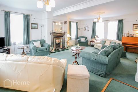 5 bedroom end of terrace house for sale - Claude Avenue, Bath BA2