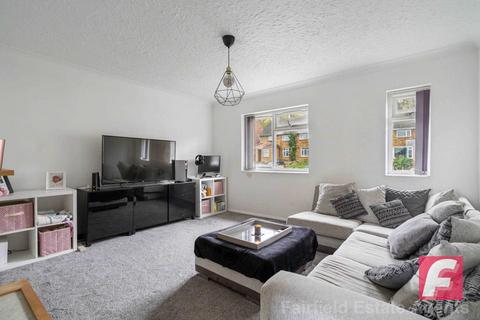 1 bedroom flat for sale, Prestwick Road, South Oxhey