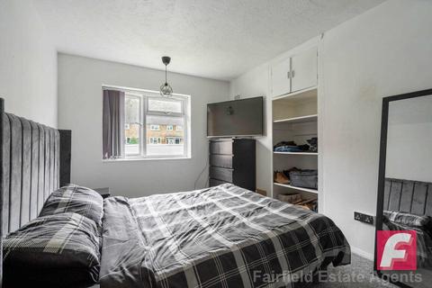 1 bedroom flat for sale, Prestwick Road, South Oxhey