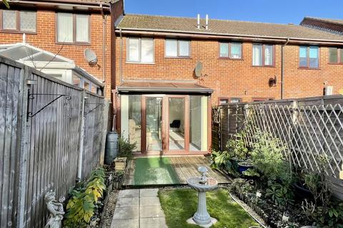 28 Chaffinch Close, Creekmoor, Poole, BH17 7UR
