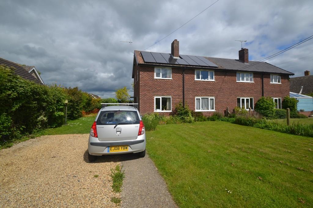 Lower Barn Road, Chattisham 3 bed semidetached house to rent £950