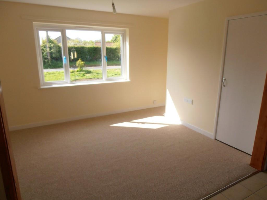 Lower Barn Road, Chattisham 3 bed semidetached house to rent £950