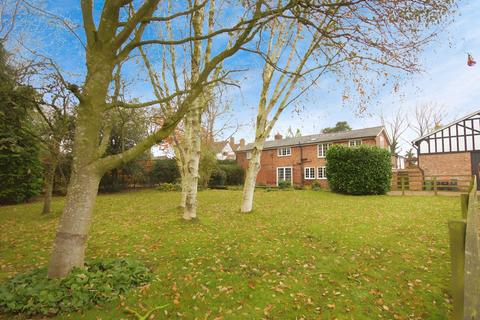 undefined, Tarporley, Cheshire, CW6