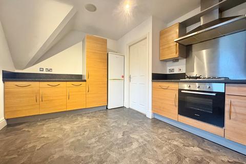 2 bedroom flat to rent, Linfield, Grove Road, Headingley, Leeds, LS6