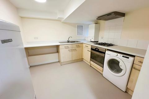 1 bedroom flat to rent, Springfield Road, Sale, Greater Manchester, M33